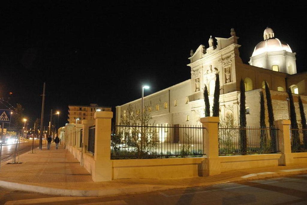 Della Torre Rooms ليتشي المظهر الخارجي الصورة