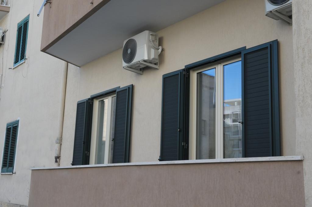 Della Torre Rooms ليتشي المظهر الخارجي الصورة